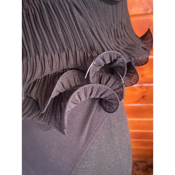 Free People Black Ruffle Top Bodysuit sz S - Picture 7 of 8